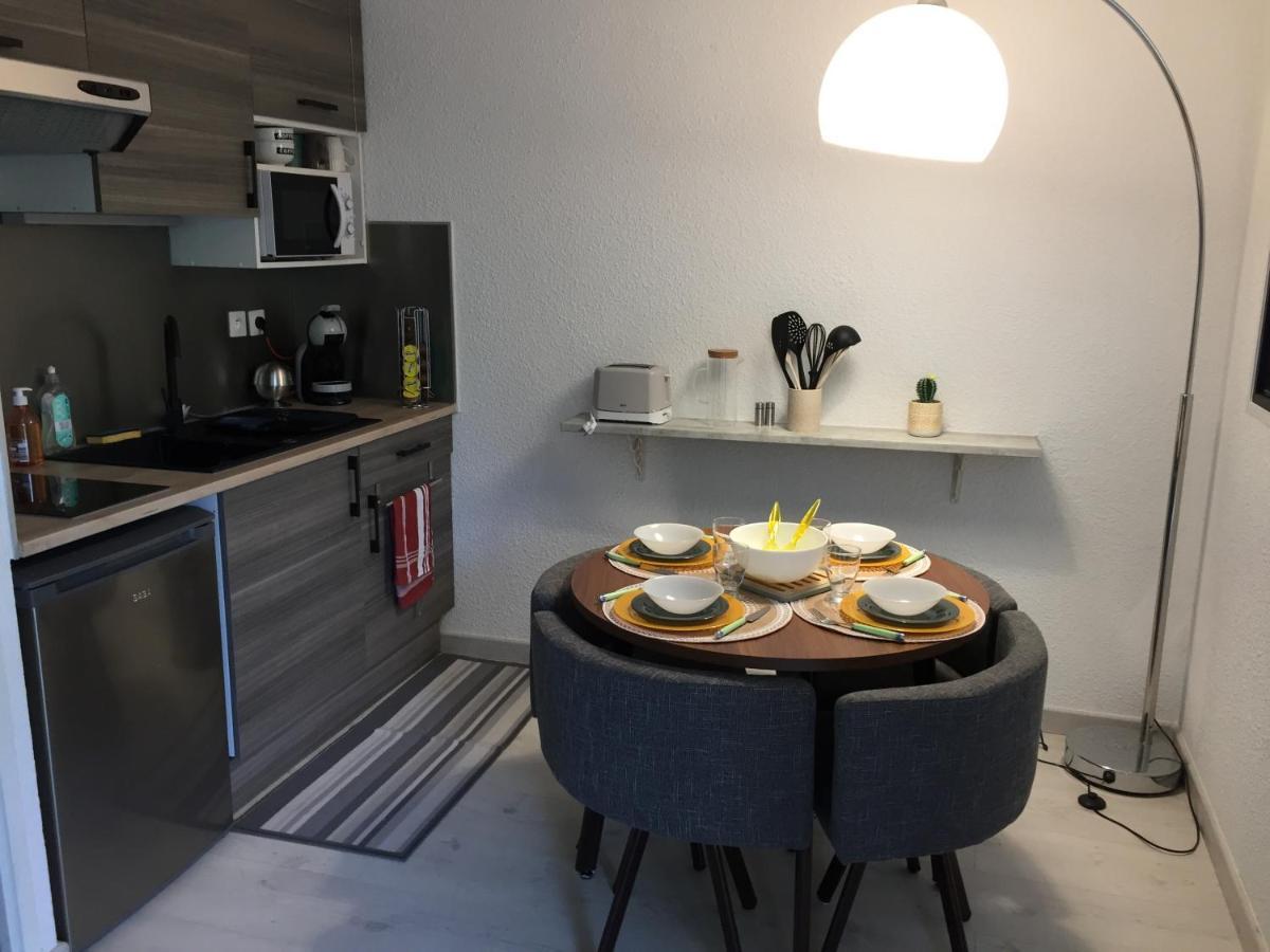 Le Beout Apartment Lourdes Ngoại thất bức ảnh